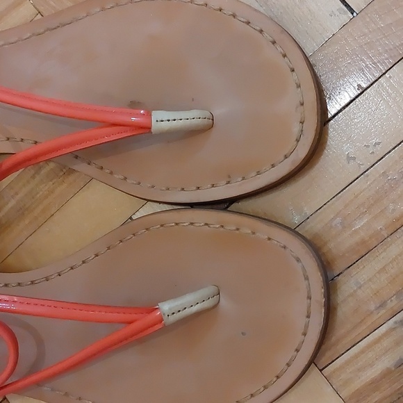 Coach  Cassandra thong sandals size 5.5B - Picture 3 of 10